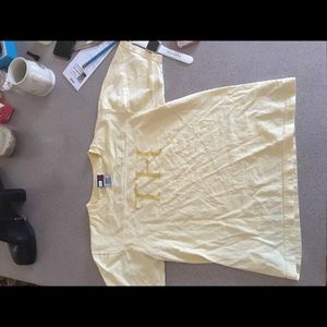 Tommy Hilfiger t shirt